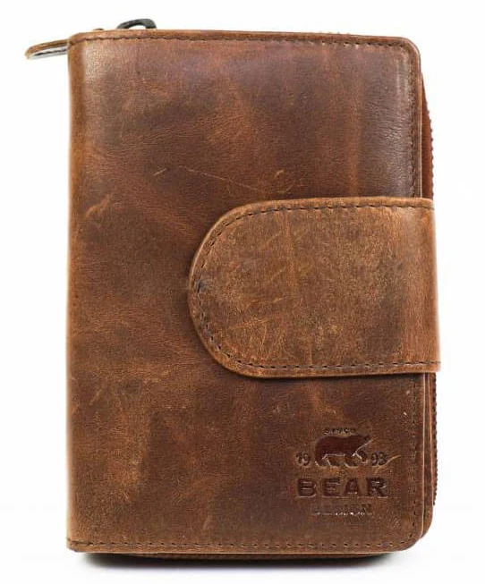 Bear Design Portemonnee Cognac - 51Dnspod | Smaakvolle damp – Verzendkosten vrij vanaf 40€ Bear Design Portemonnee Cognac - 51Dnspod | Smaakvolle damp – Verzendkosten vrij vanaf 40€