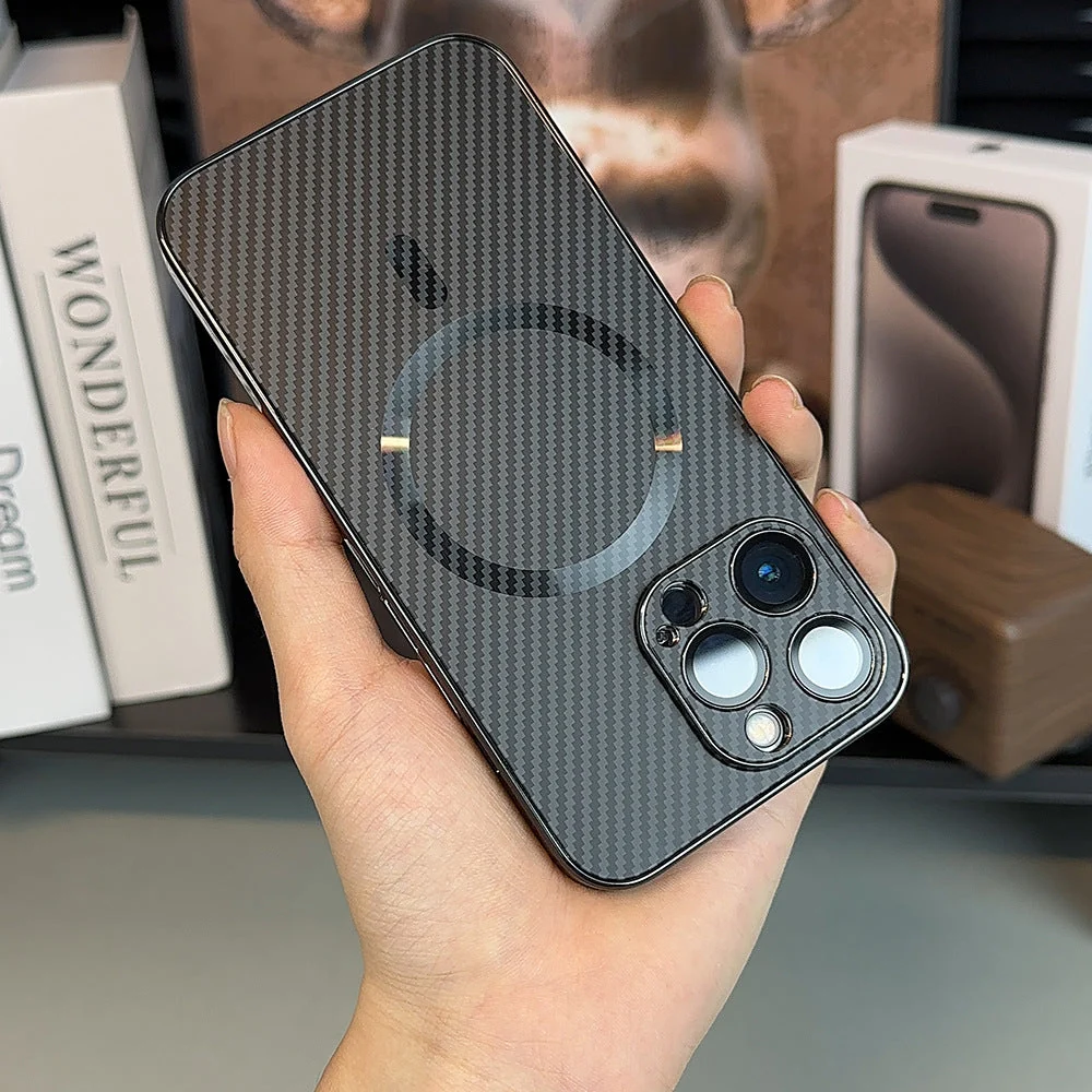 CarbonPro | Carbon Fiber MagSafe iPhone Hoes: Ultra-Dun & Krassenbestendig - 51Dnspod | Smaakvolle damp – Verzendkosten vrij vanaf 40€ CarbonPro | Carbon Fiber MagSafe iPhone Hoes: Ultra-Dun & Krassenbestendig - 51Dnspod | Smaakvolle damp – Verzendkosten vrij vanaf 40€