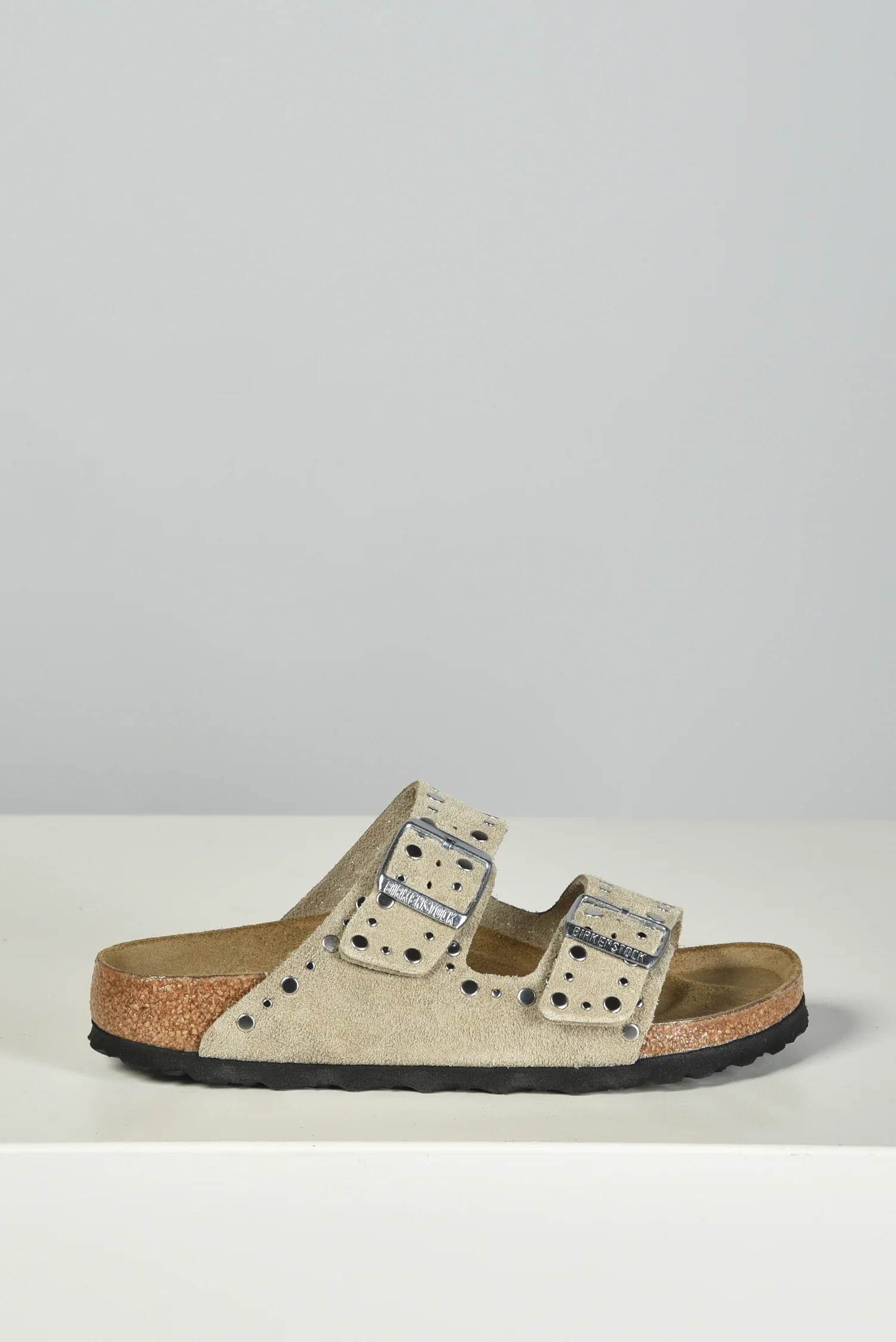 Birkenstock sandalen Arizona Rivet Suede 1029390 taupe - 51Dnspod | Smaakvolle damp – Verzendkosten vrij vanaf 40€ Birkenstock sandalen Arizona Rivet Suede 1029390 taupe - 51Dnspod | Smaakvolle damp – Verzendkosten vrij vanaf 40€