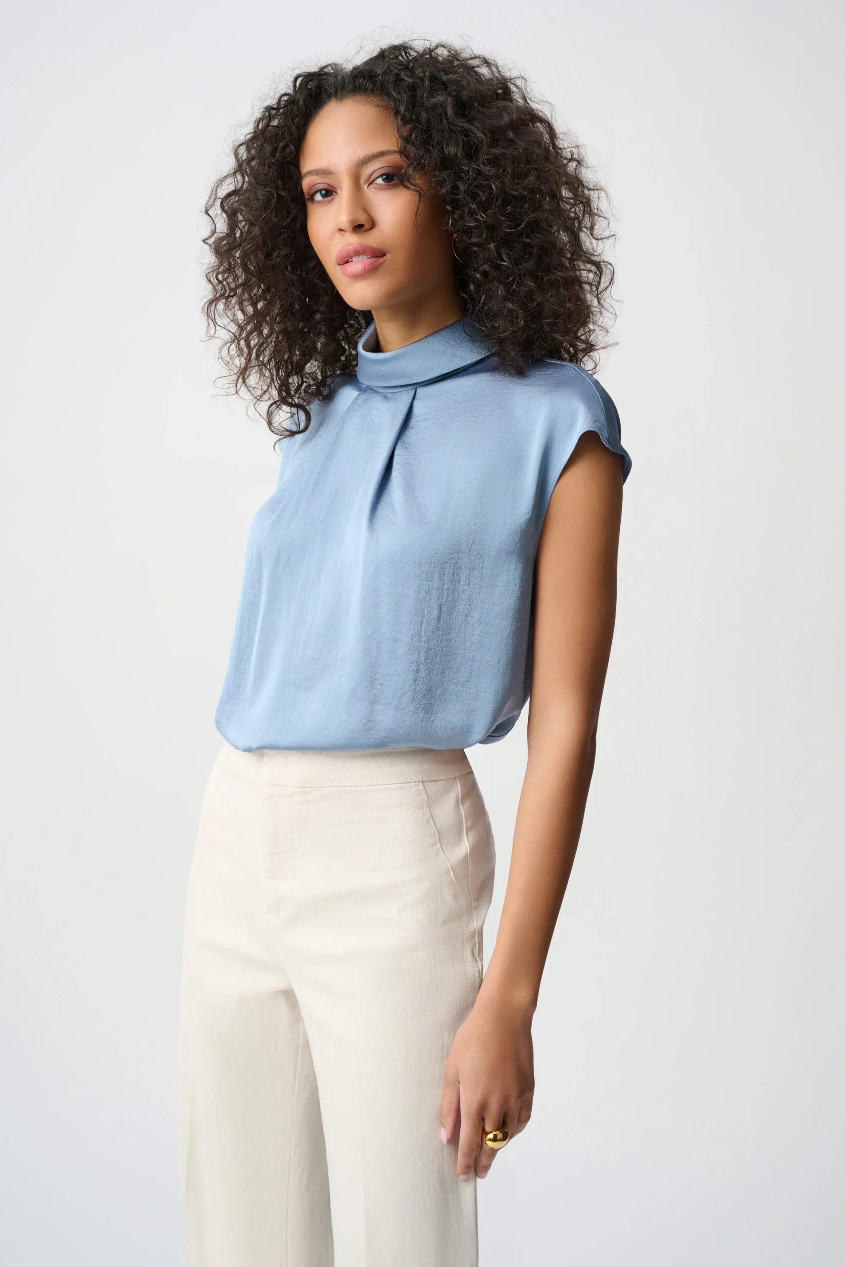 Bloes Bleekblauw Ribkoff ( 263022/4510 ) - 51Dnspod | Smaakvolle damp – Verzendkosten vrij vanaf 40€ Bloes Bleekblauw Ribkoff ( 263022/4510 ) - 51Dnspod | Smaakvolle damp – Verzendkosten vrij vanaf 40€