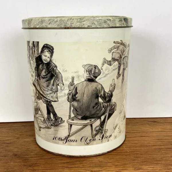 Blik 100 jaar Ot en Sien winter - 51Dnspod | Smaakvolle damp – Verzendkosten vrij vanaf 40€