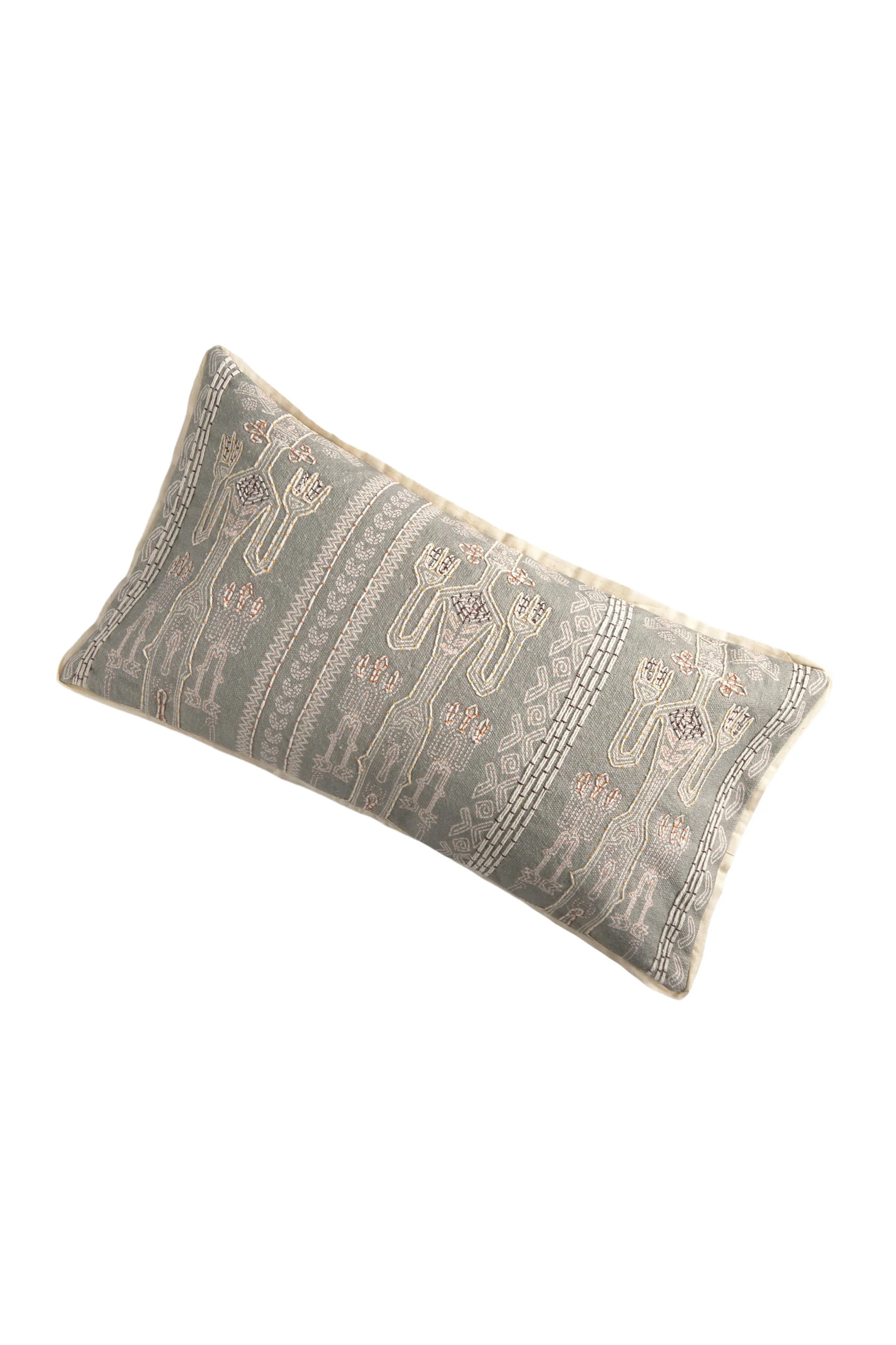 Calma House Kussenhoes Mursi - Grijs - 30x60 - 51Dnspod | Smaakvolle damp – Verzendkosten vrij vanaf 40€ Calma House Kussenhoes Mursi - Grijs - 30x60 - 51Dnspod | Smaakvolle damp – Verzendkosten vrij vanaf 40€